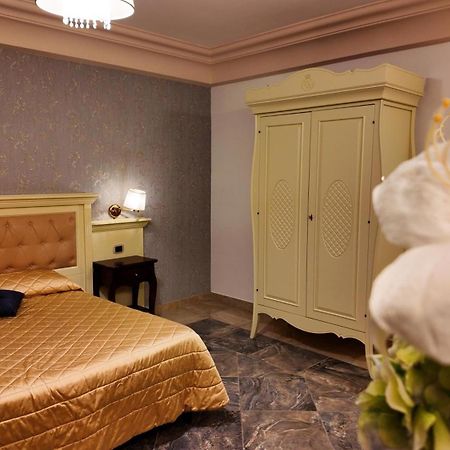 Regina Di Saba - Hotel Villa Per Ricevimenti Grottaminarda Ngoại thất bức ảnh