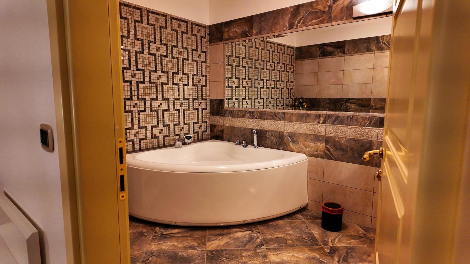 Regina Di Saba - Hotel Villa Per Ricevimenti Grottaminarda Ngoại thất bức ảnh
